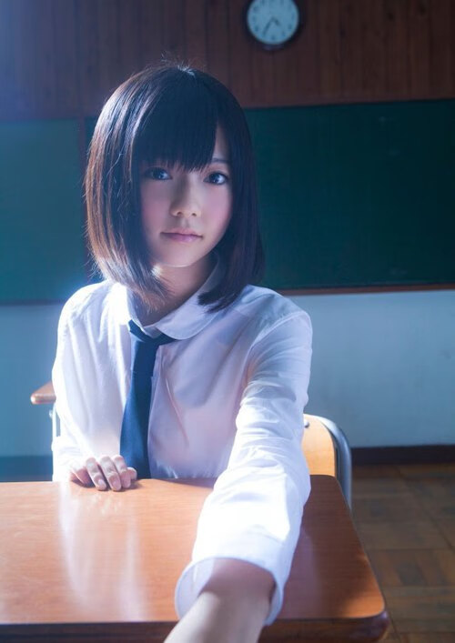 爱游戏资讯-曼城主场告捷！瓜帅战术精妙，全队表现可圈可点，瓜帅谈曼城失意名将